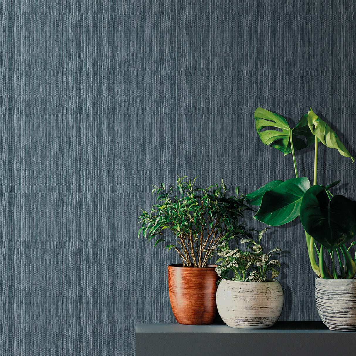 Rafia Grasscloth Blue by Veer Decor Faux Grasscloth Wallpaper – Veer Decor 8251-AB7
