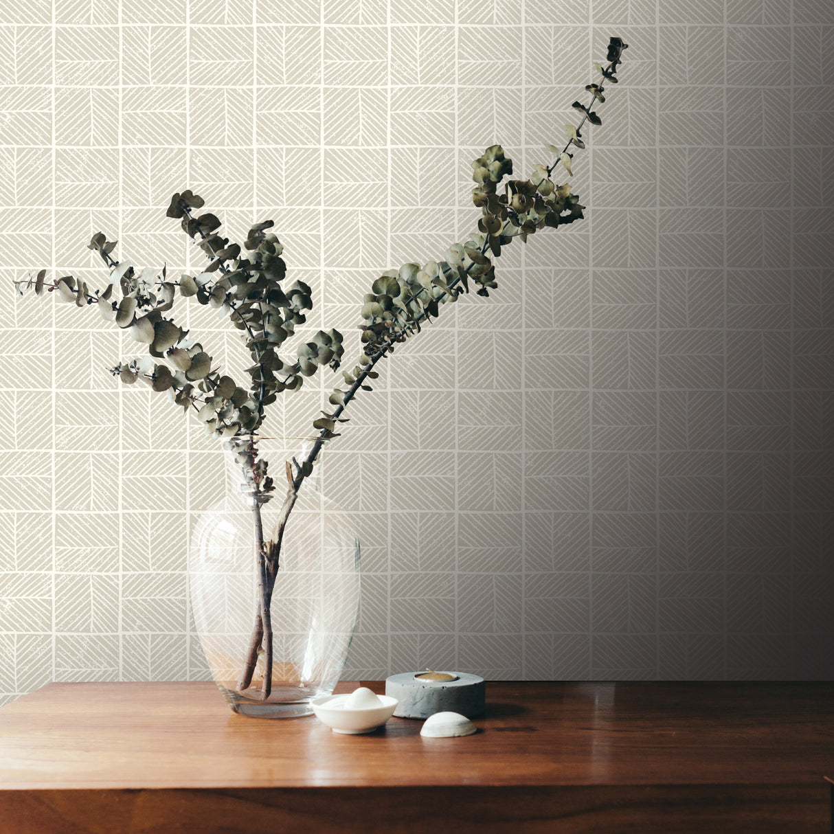 Carimbo Mosaic White by Veer Abstract Geometric Wallpaper – Veer Decor 8251-AI1
