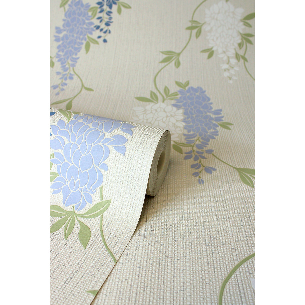 Aisla Blue Wisteria by Fine Decor Expanded Vinyl Botanical Wallpaper 20.9-in x 33-ft – Brewster Home Fashions FD43674