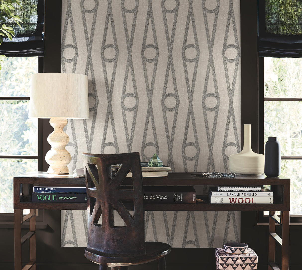 Henlein Putty by Antonina Vella Sculptured Ogee Wallpaper – York Designer Series AB3011