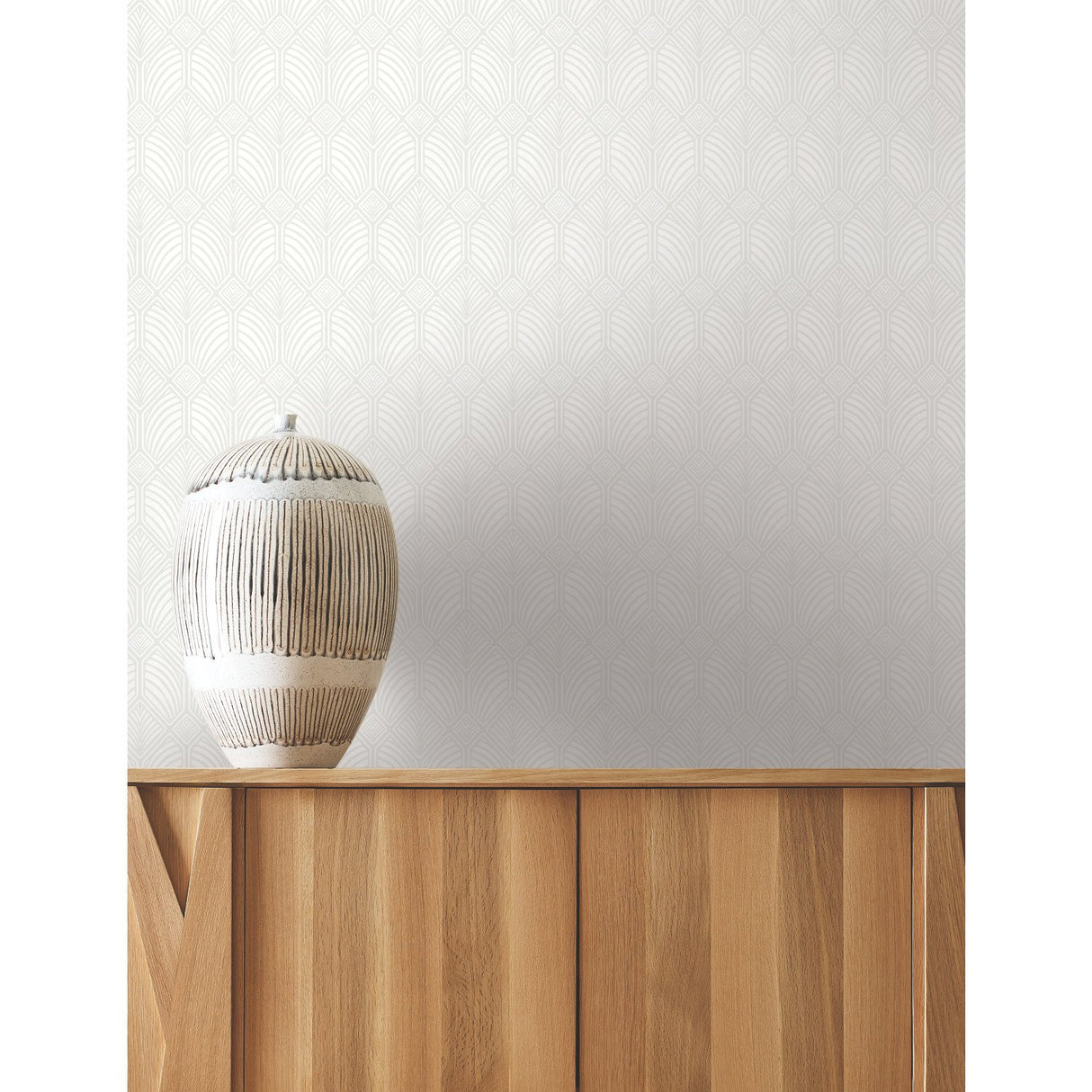 Craftsman Pearl Geometric Non Woven Wallpaper - York AC9183