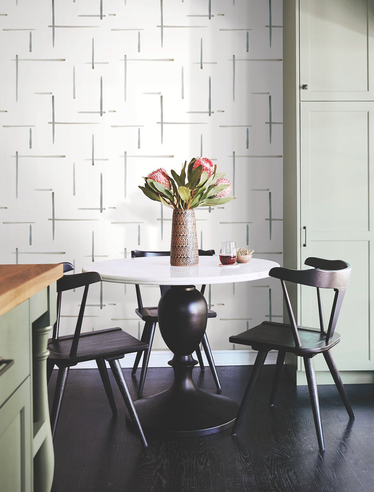 Gilded Sumi-E Black & Gold Wallpaper with Metallic Abstract Brushstroke Pattern, Modern - York AG2041