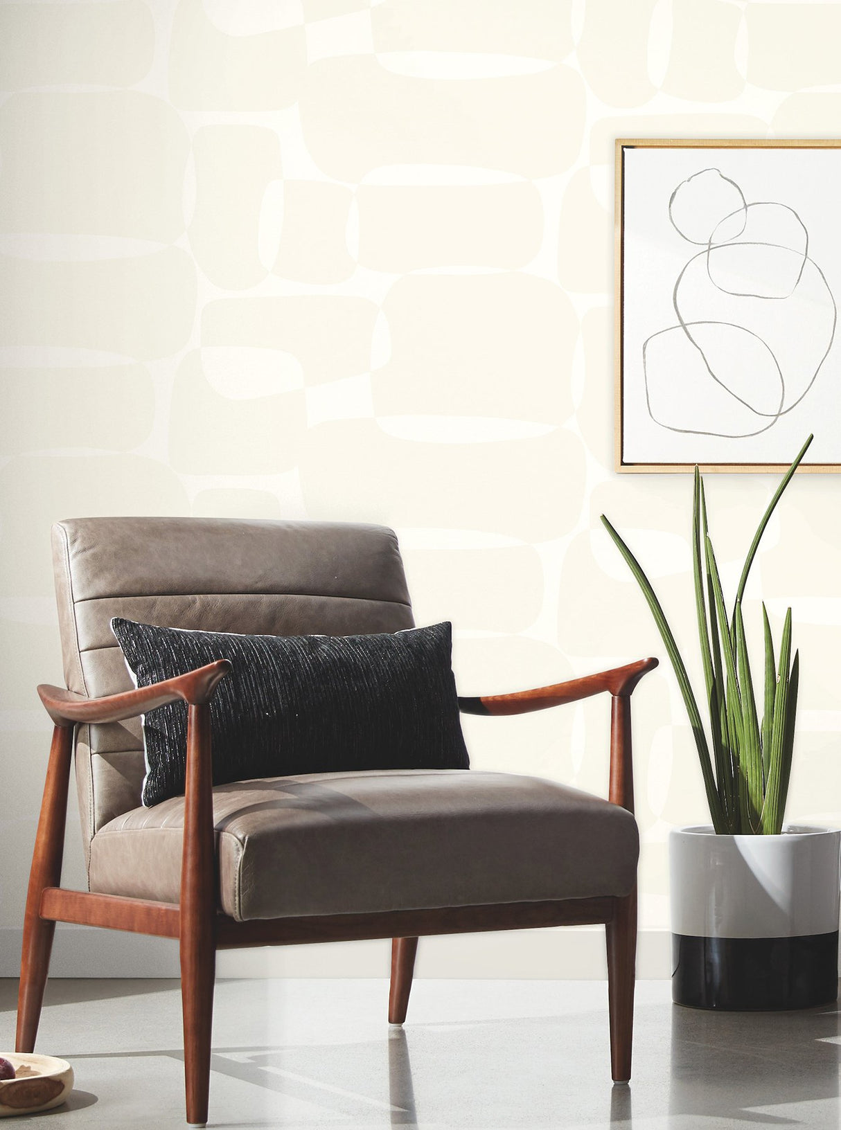 Block White & Ivory Geometric Retro Wallpaper - York AG2072