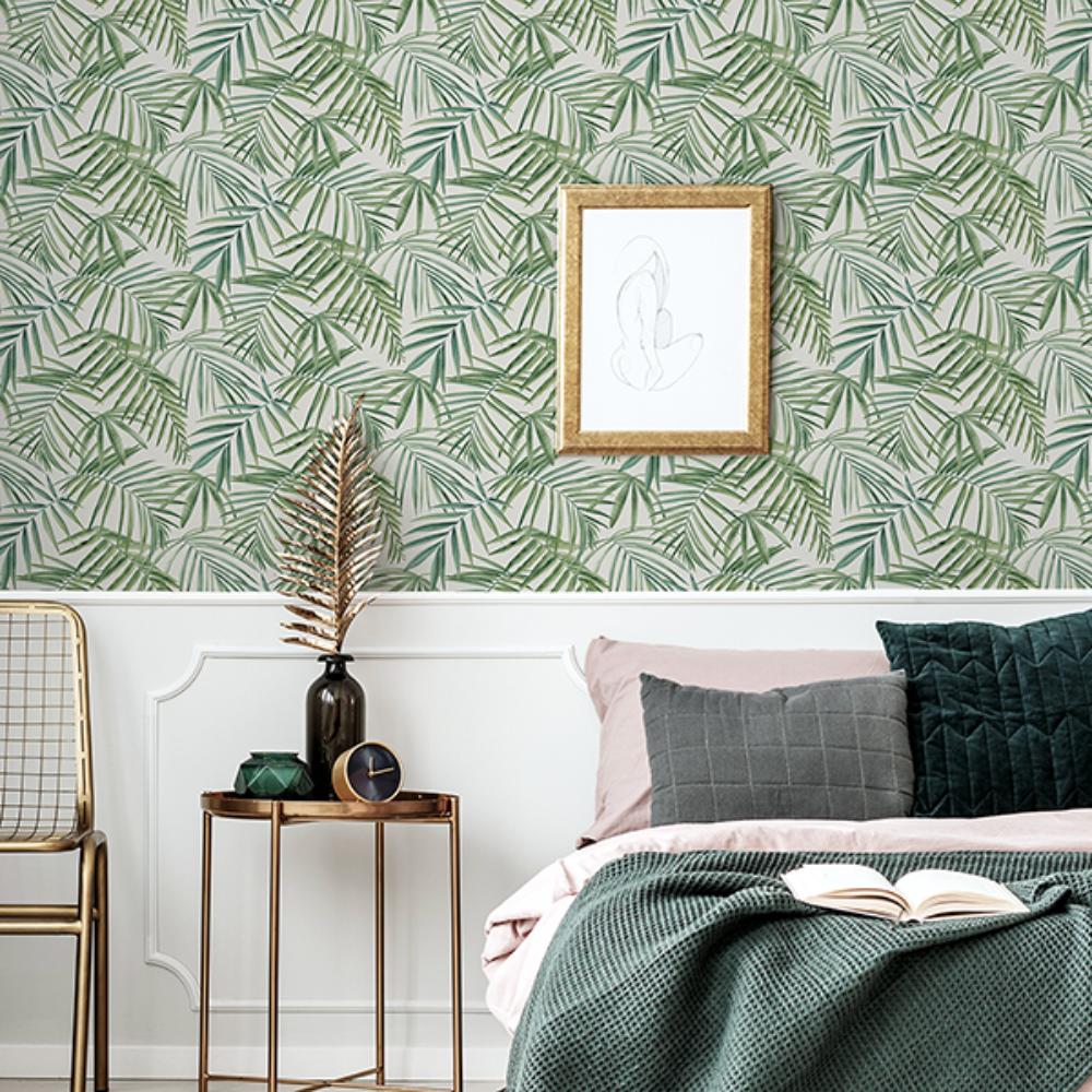 Juan Green by Arthouse Palm Leaves Wallpaper – Brewster Home Fashions AH923909