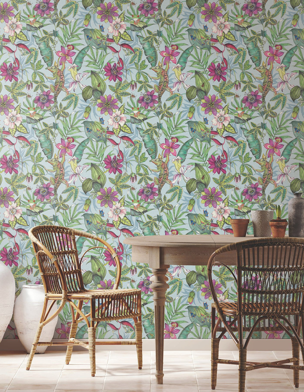 Rainforest Multicolor Wallpaper with Tropical Animals and Florals - York BL1701