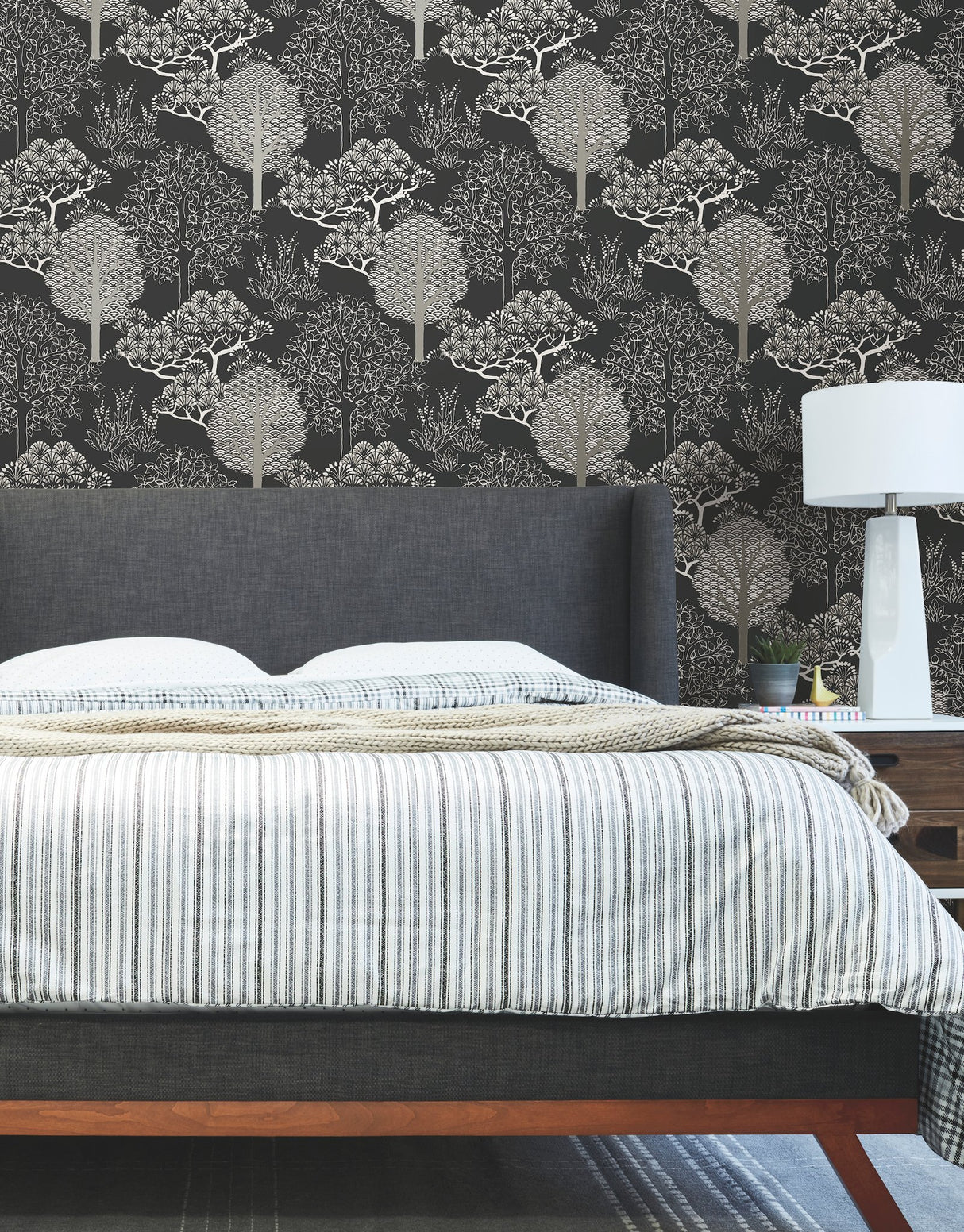 Kimono Trees Black Metallic Wallpaper with Botanical Metallic Sure Strip Style - York BW3852