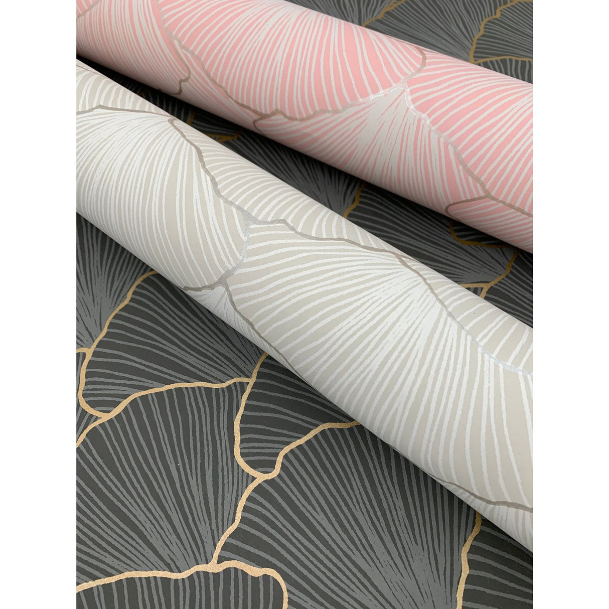 Luminous Gingko Grey Wallpaper with Metallic Fan-Leaf Botanical Motif - York CI2336