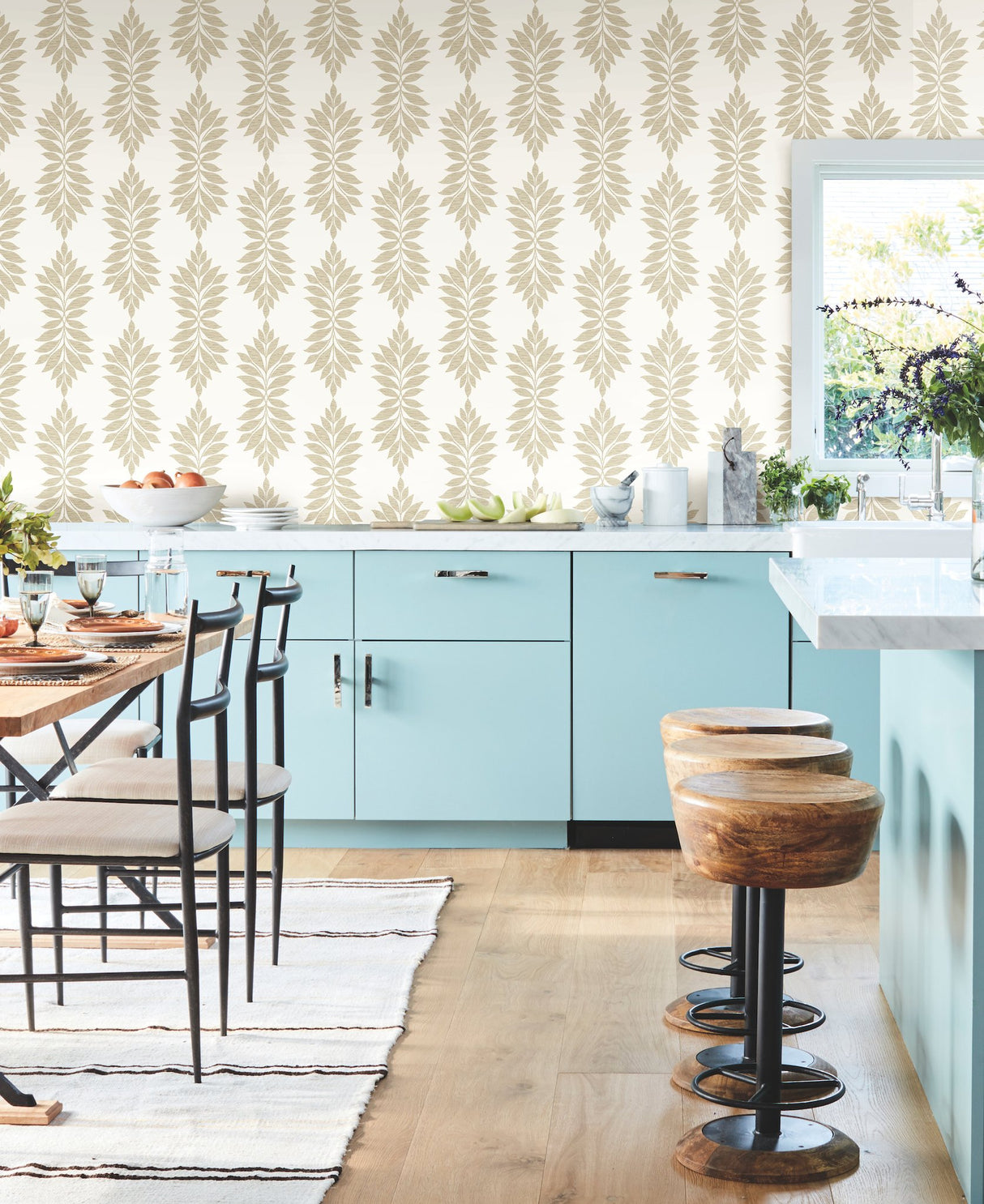 Broadsands Botanica Beige Wallpaper with Botanical Leaf Medallion - York CV4424