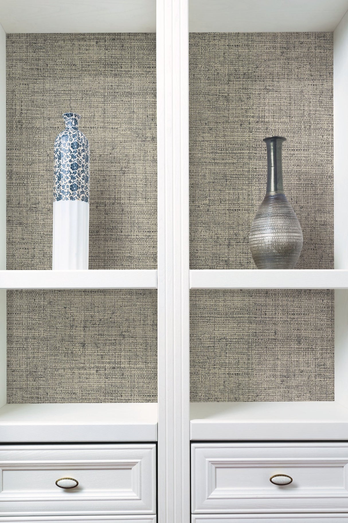 Papyrus Weave Black Faux Grasscloth Prepasted Wallpaper - York CY1559