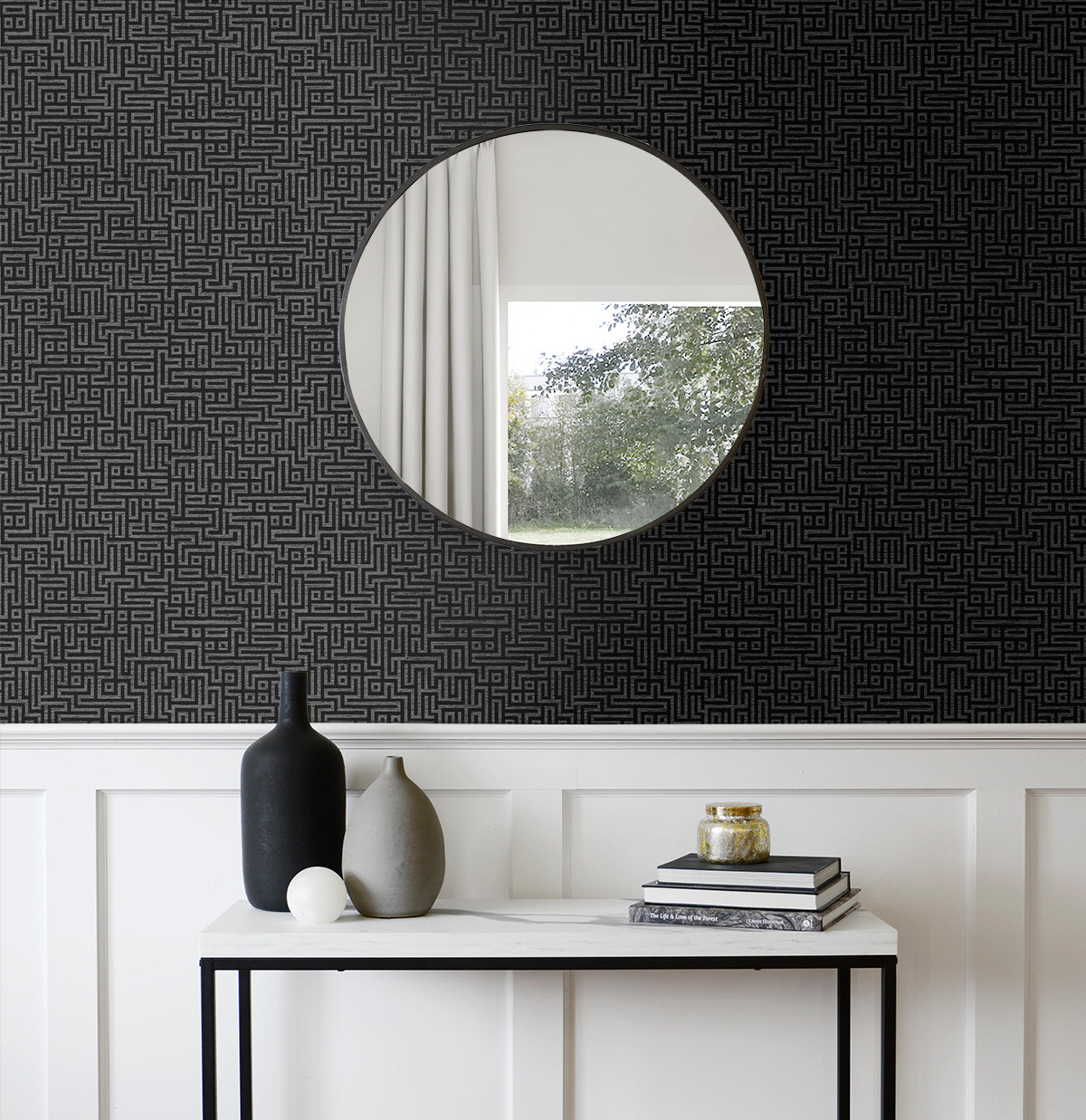 Rockefellar Maze Onyx by Deco 2 Geometric Metallic Wallpaper – Collins & Company DC60910