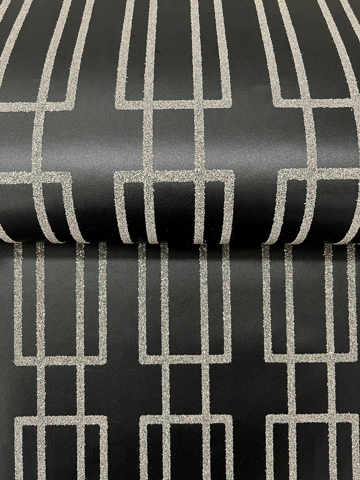 Terrace Black by Candice Olson Geometric Non Woven Wallpaper – York Designer Series DF3328