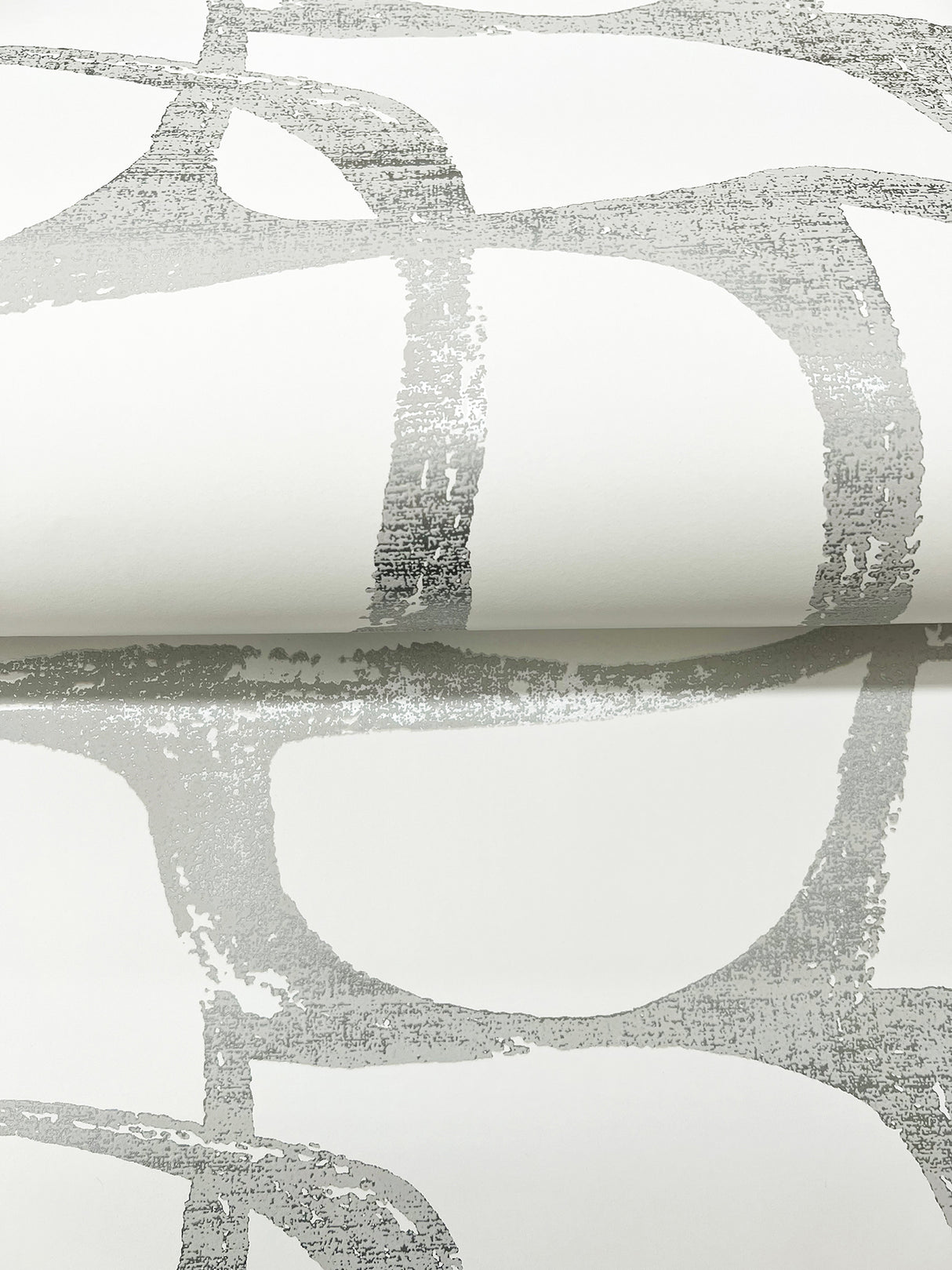 Craftsman Geometric White & Silver by Candice Olson Geometric Wallpaper – York Designer Series DF3356