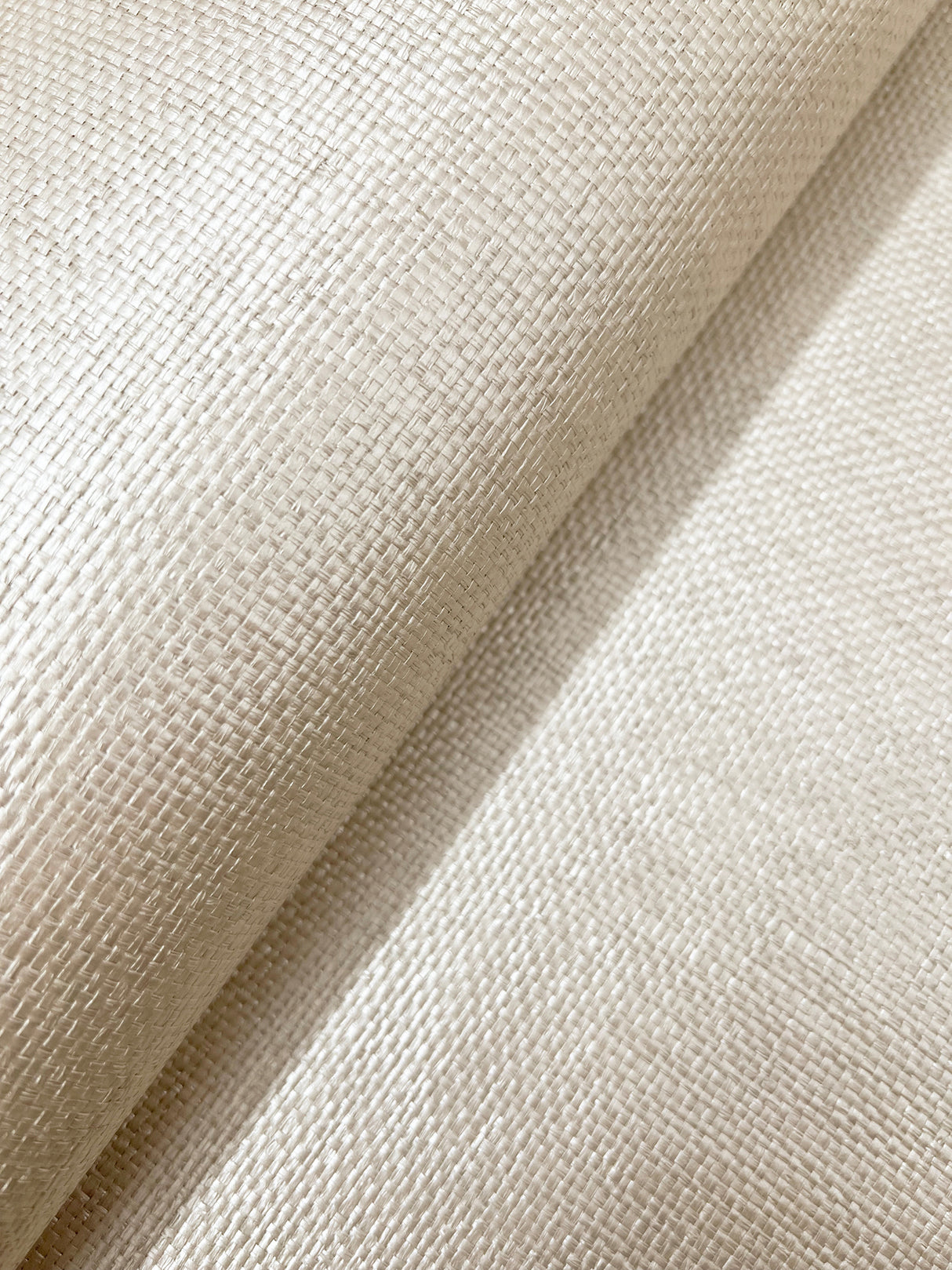 Woven Glimmer Glint by Candice Olson Textured Metallic Wallpaper – York Designer Series DF3398