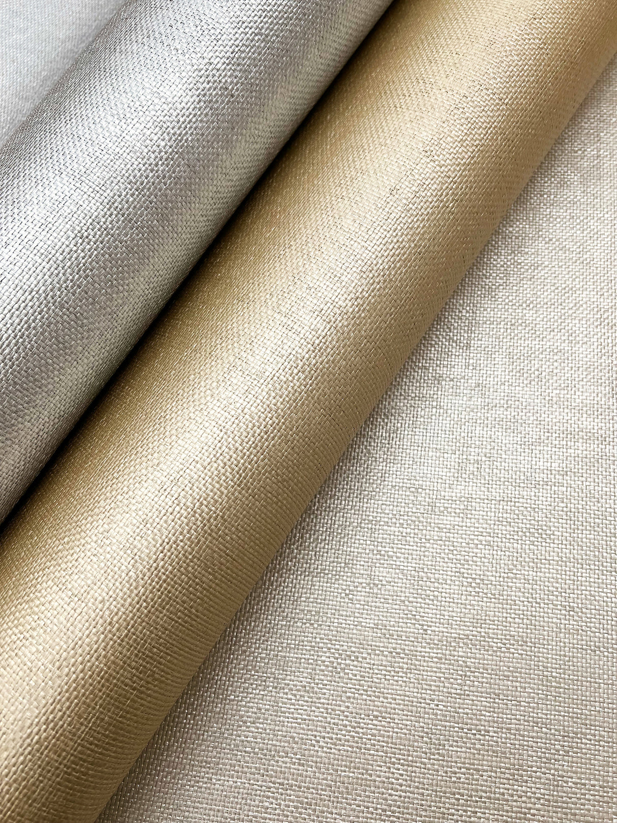 Woven Glimmer Glint by Candice Olson Textured Metallic Wallpaper – York Designer Series DF3398