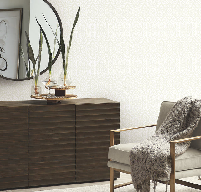 Cathedral Damask White Wallpaper with Traditional Damask Motif - York DM5032