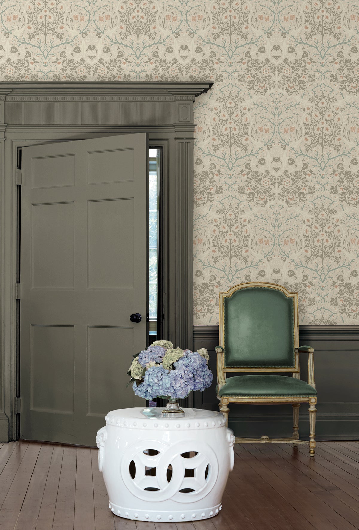 Victorian Garden Floral Lunar Rock & Clay by Etten Prepasted Wallcoverings Prepasted Vintage Floral Wallpaper – Etten Studios EP10106