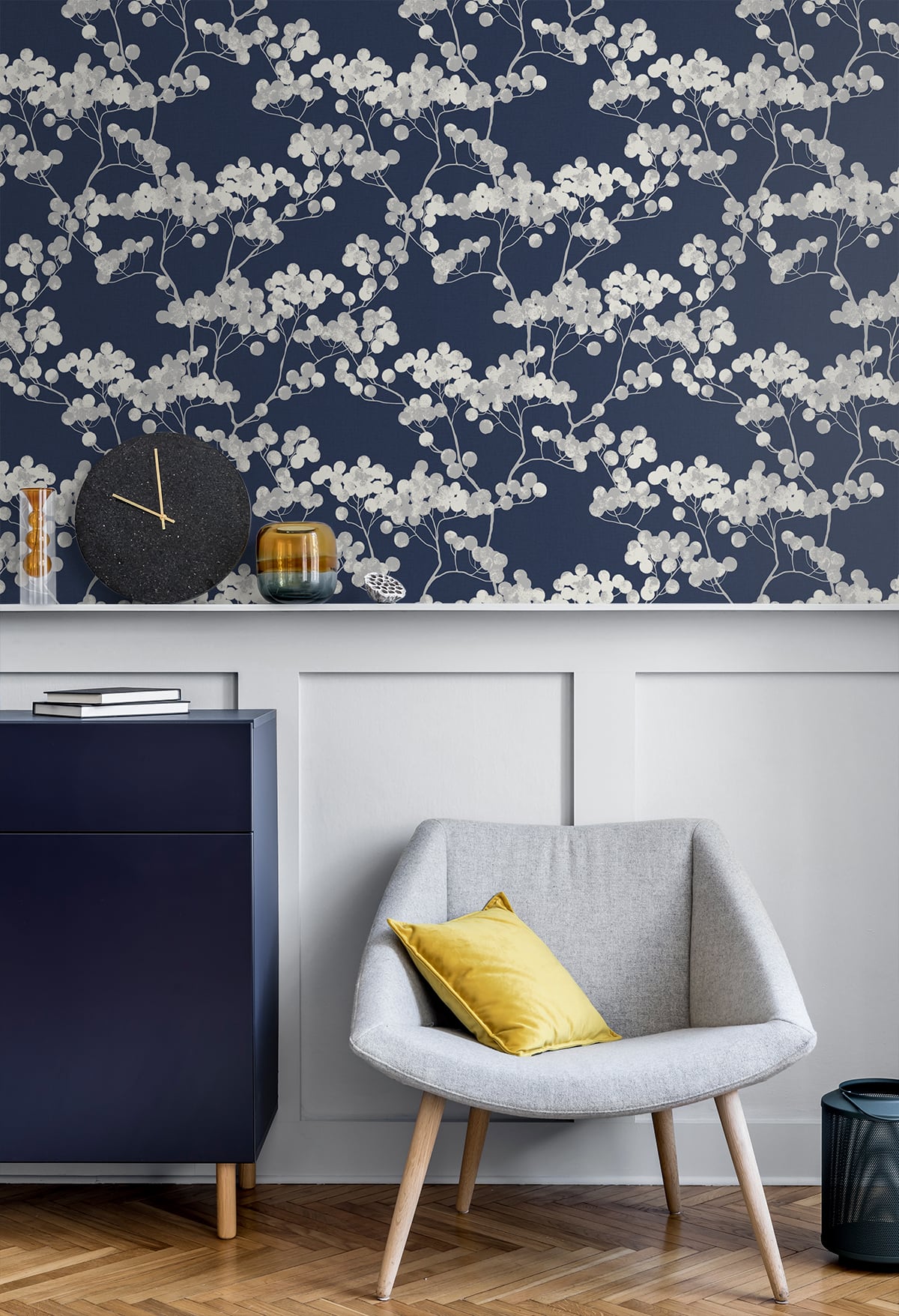 Bayberry Blossom Navy Blue by Etten Studios Floral Wallpaper – Etten Studios ET10502