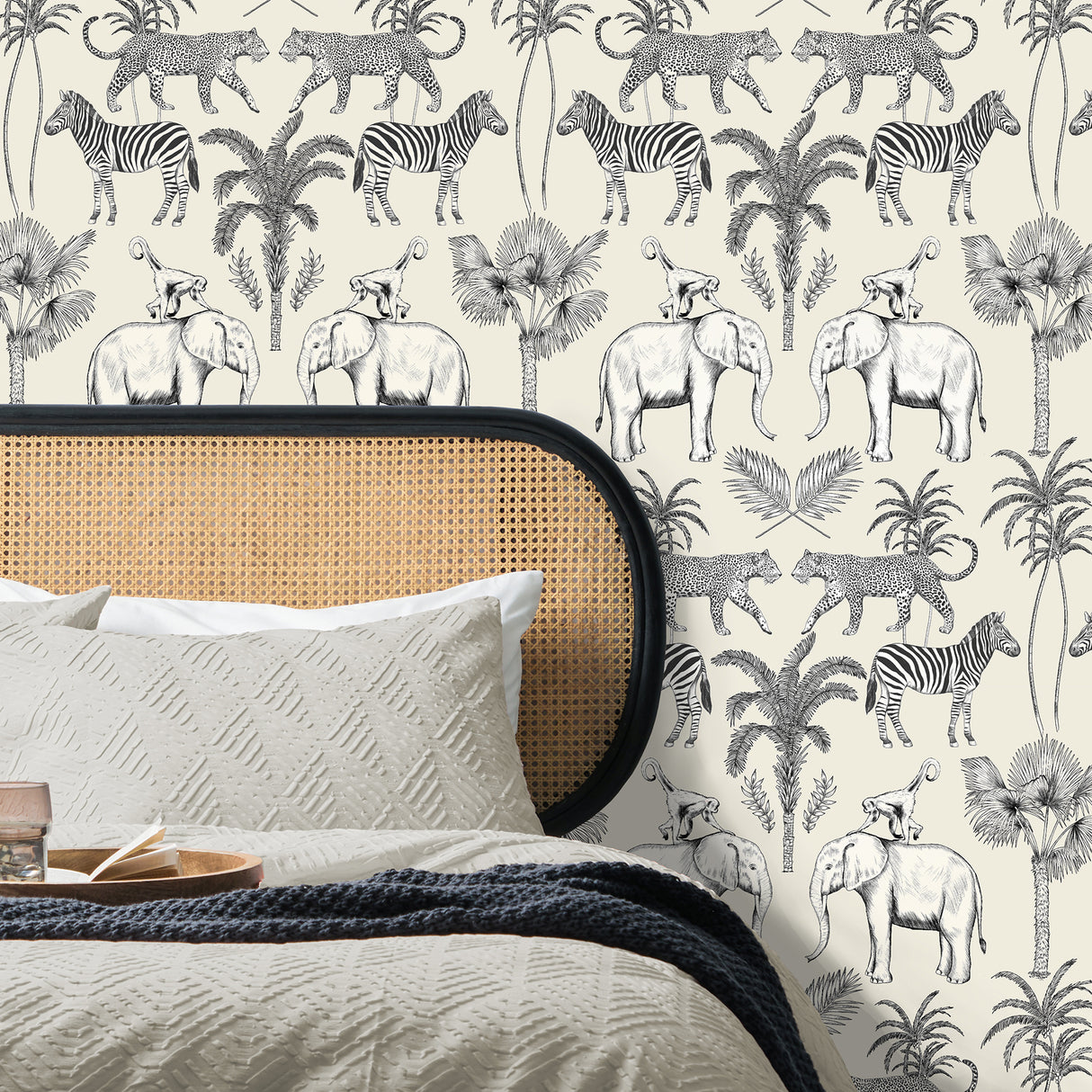 Nauman Eggshell by Fine Decor Safari Walk Wallpaper – Brewster Home Fashions FD43817