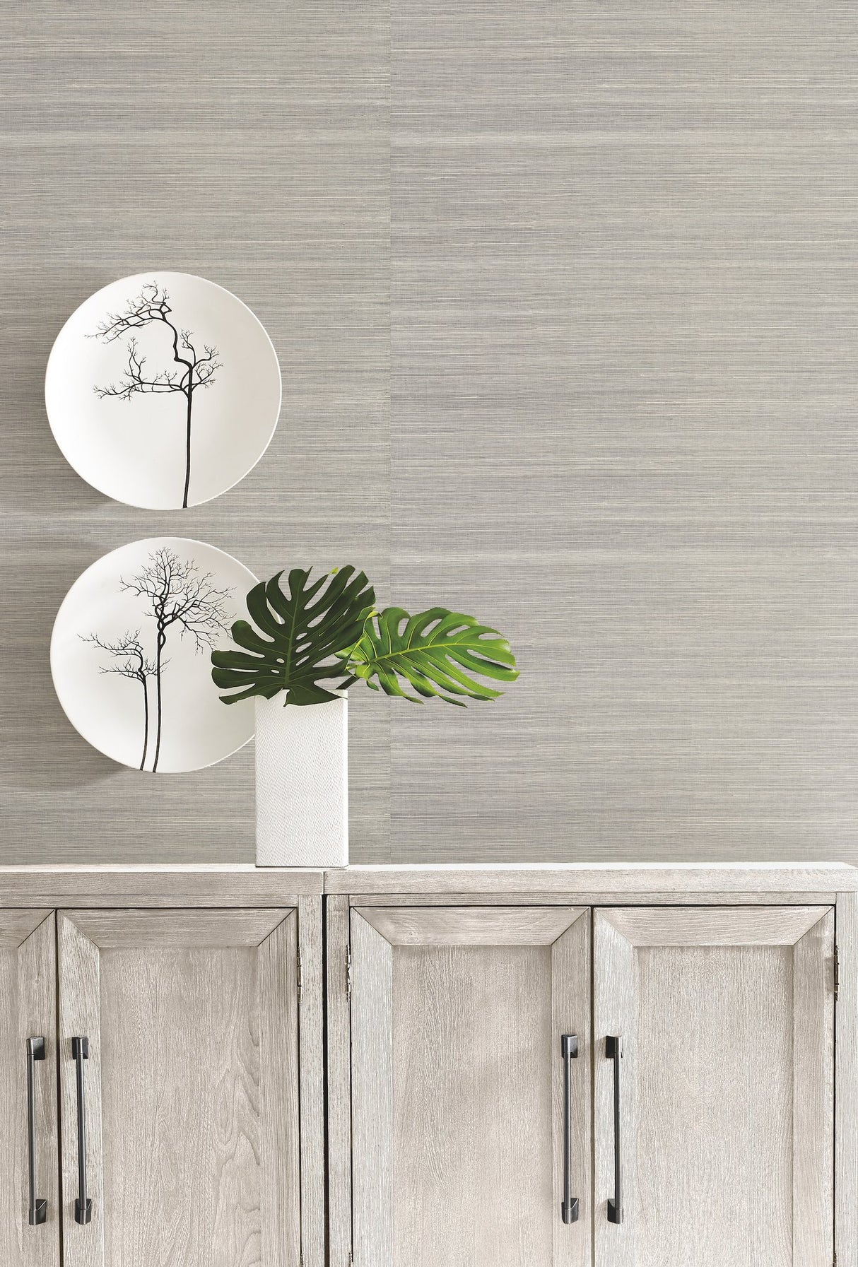 Imperial Light Grey Sisal Grasscloth Wallpaper with Natural Grasscloth Texture - York GR1044