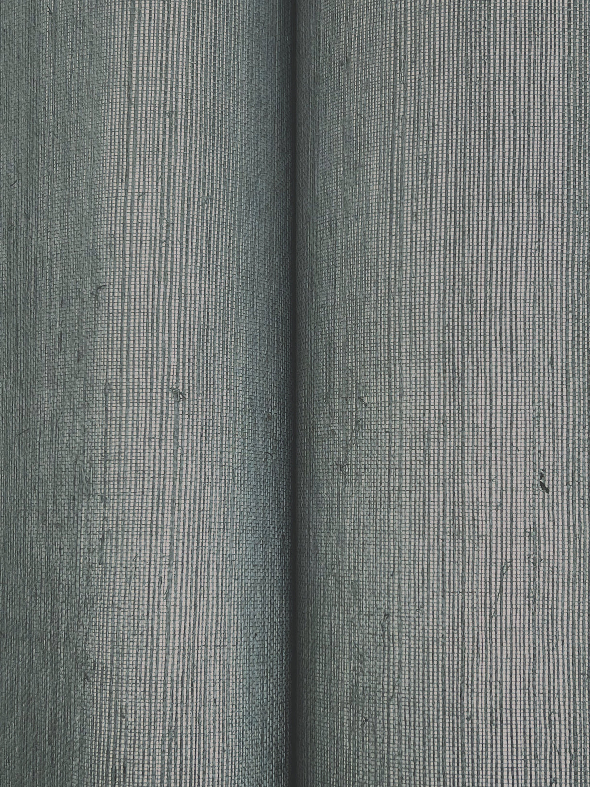 Glistening Sisal Slate by Ronald Redding Grasscloth Wallpaper – York Designer Series GRL86138