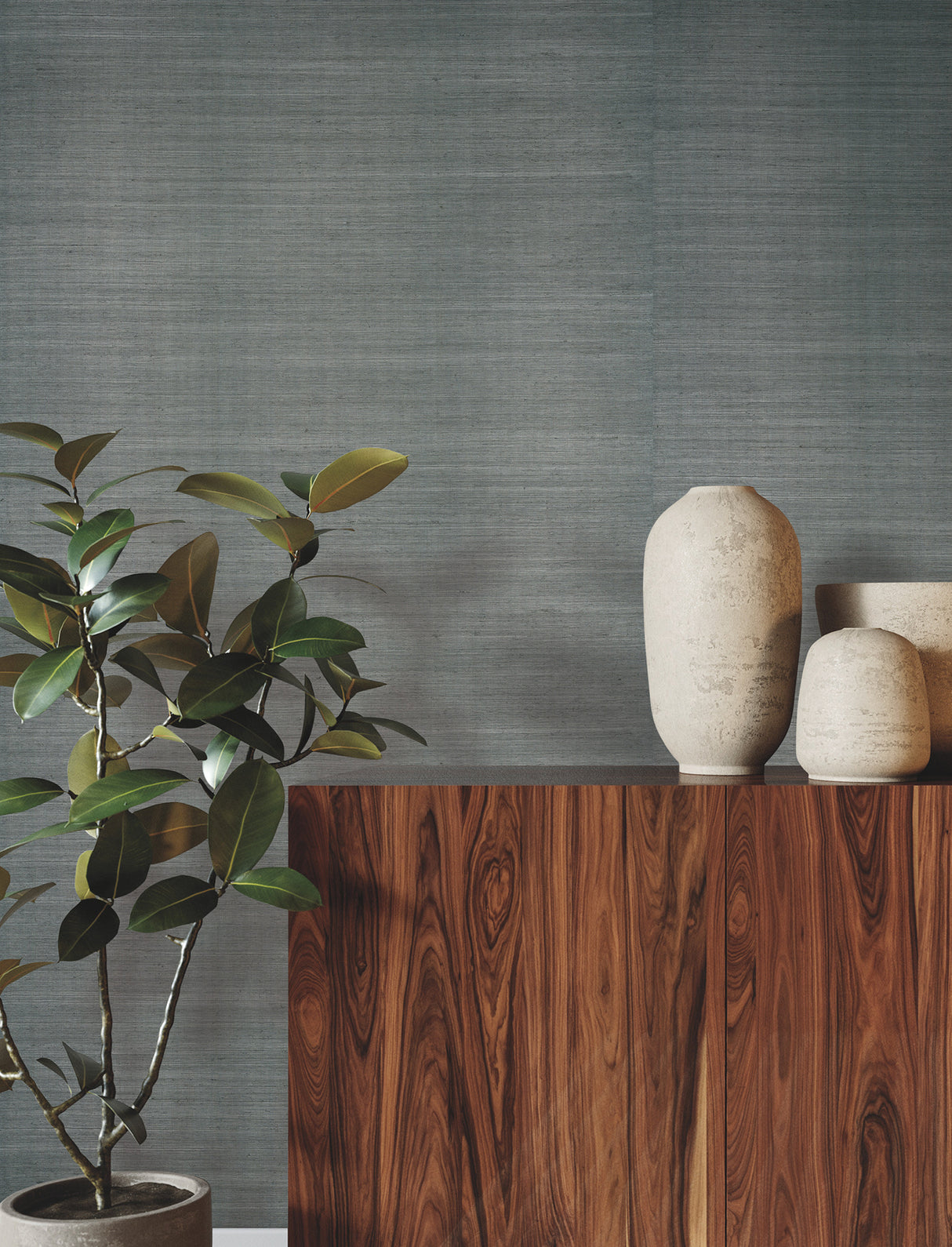 Glistening Sisal Slate by Ronald Redding Grasscloth Wallpaper – York Designer Series GRL86138