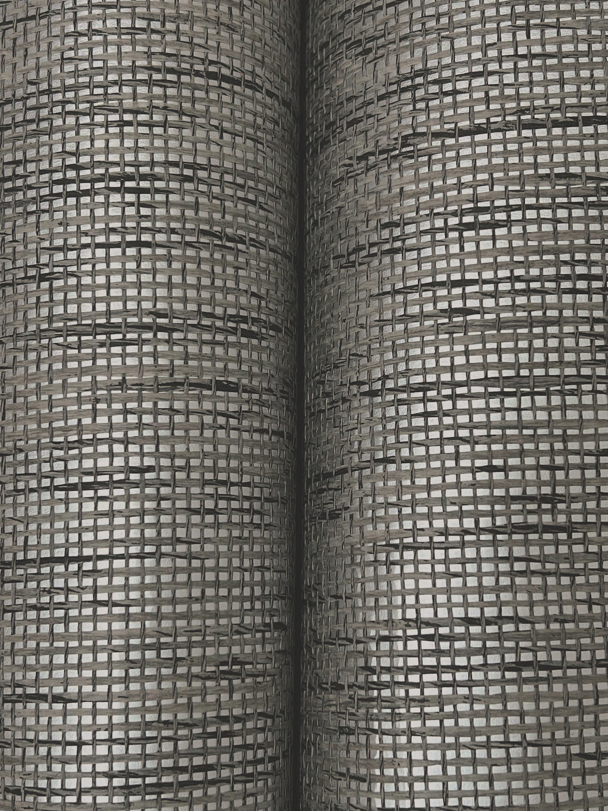 Twist Paperweave Black / Gray by Ronald Redding Paper Weave Wallpaper – York Designer Series GRL88400