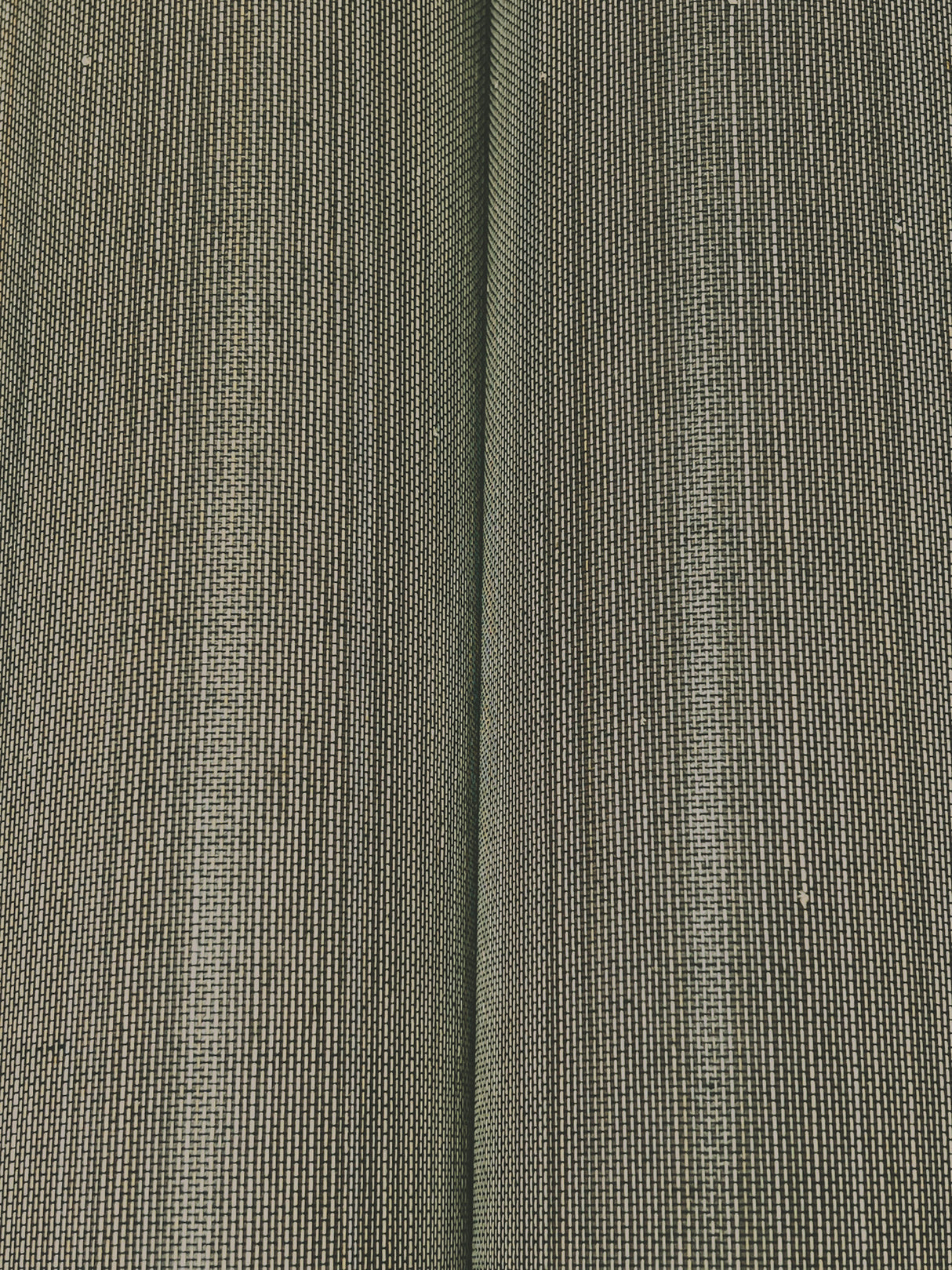 Tailored Abaca Walnut by Ronald Redding Abaca Grasscloth Wallpaper – York Designer Series GRL88407