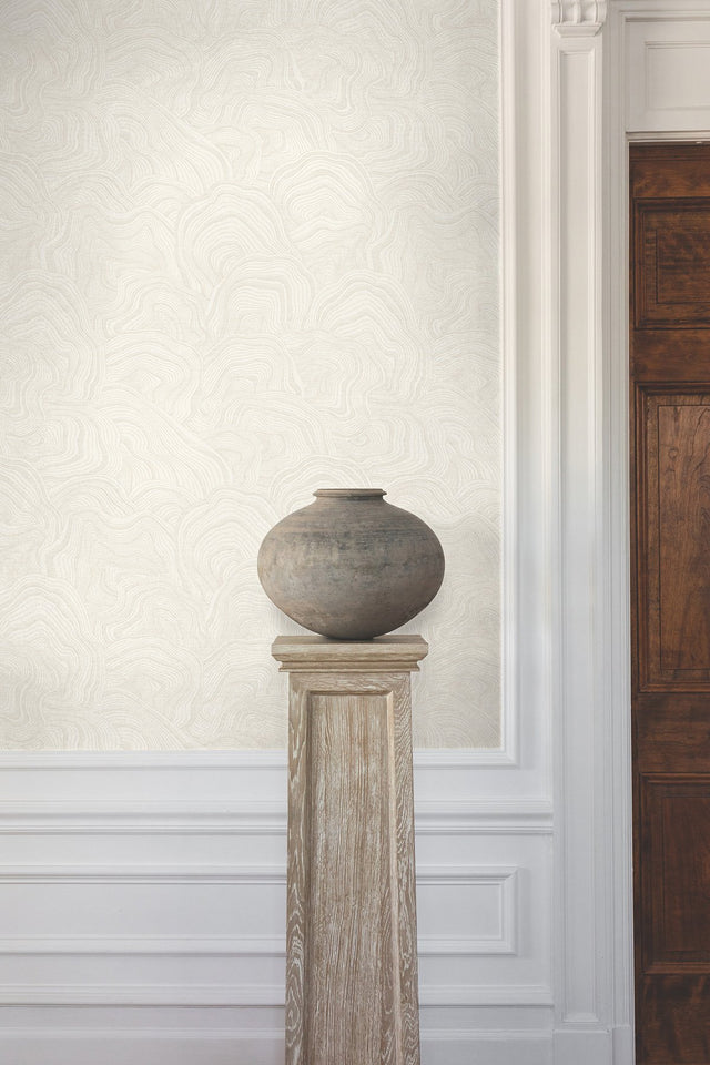 Geodes White Wallpaper with Metallic Raised Ink Bohemian Eclectic Pattern - York GT4529