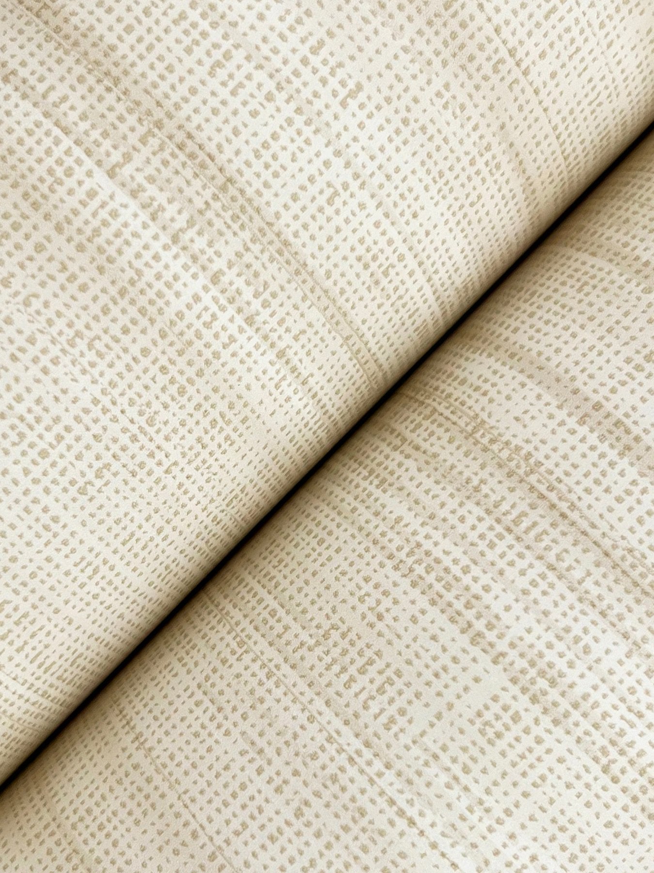 Brushed Linen Ivory Wallpaper with Weaves Pattern - York GT4562