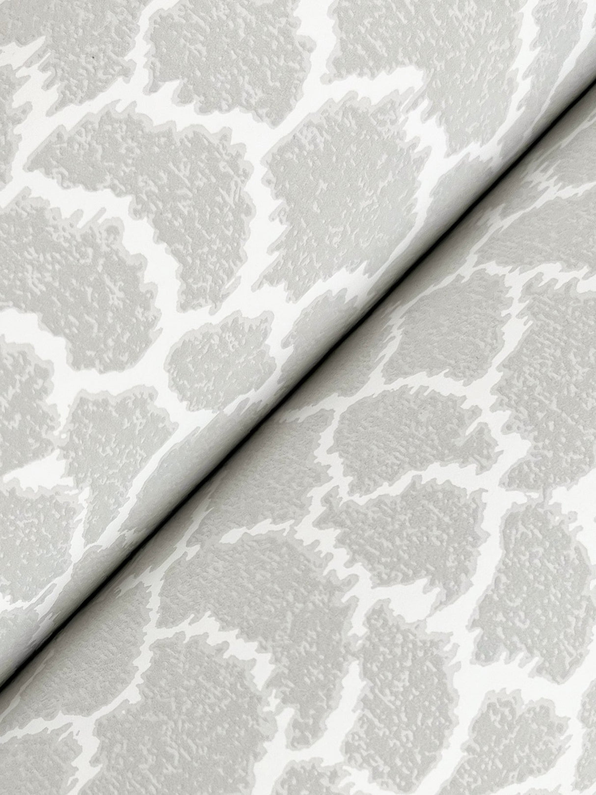 Nadie Grey Textured Abstract Raised Ink Wallpaper - York GT4574