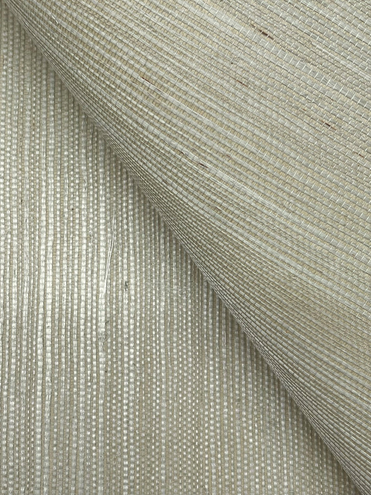 Maguey Sisal Celery Grasscloth Wallpaper with Traditional Style - York GV0143NWFD