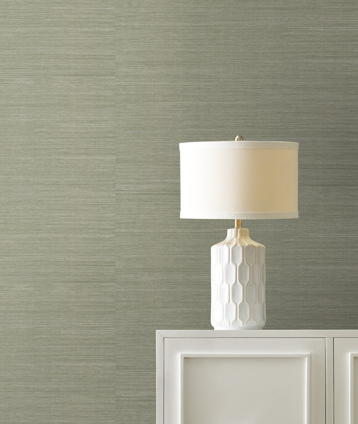 Maguey Sisal Pine Grasscloth Wallpaper in Green - Ronald Redding GV0144NWFD