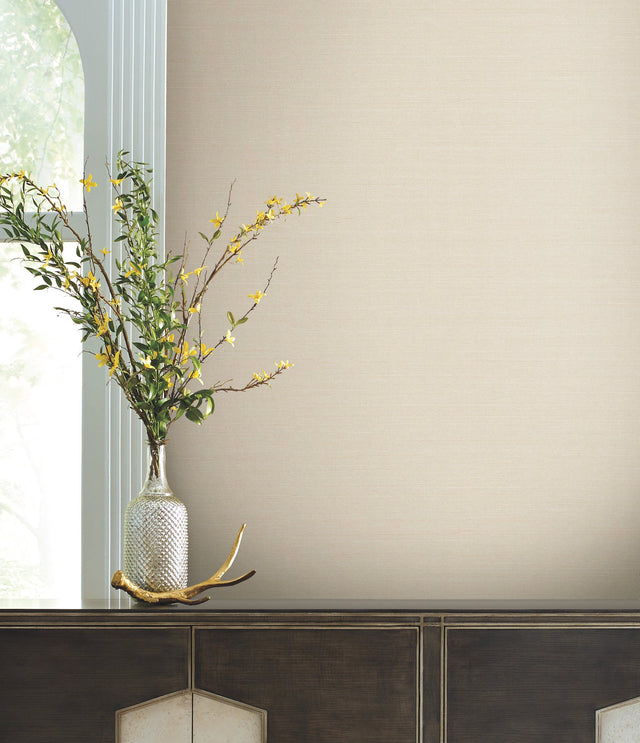 Delicate Abaca Sand Grasscloth Wallpaper with Metallic Effect - York GV0282