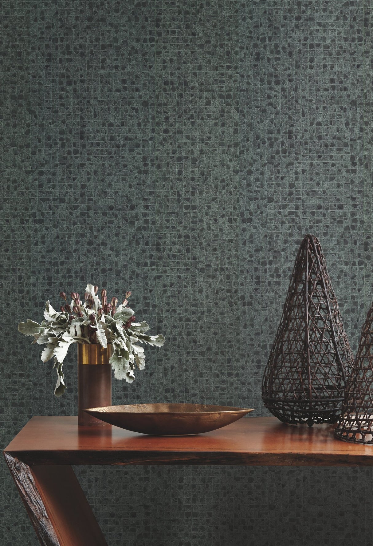 Leather Lux Dark Green Textured Wallpaper with Glossy Geometric Grid - York HO2116