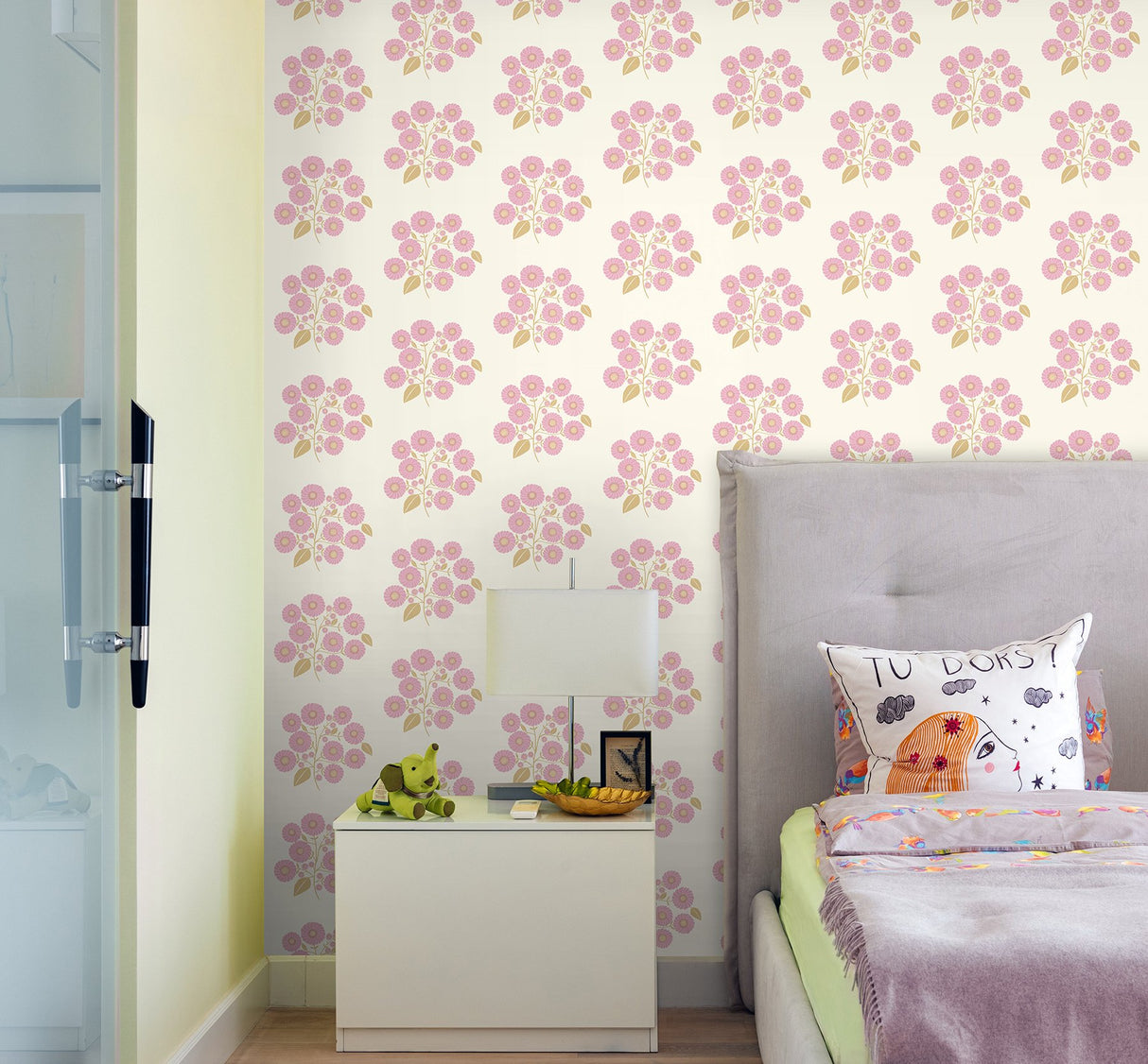 StrawFlower Lilac Sienna Peel & Stick Wallpaper with Bohemian Botanical Floral Pattern - NuWallpaper JHS5029