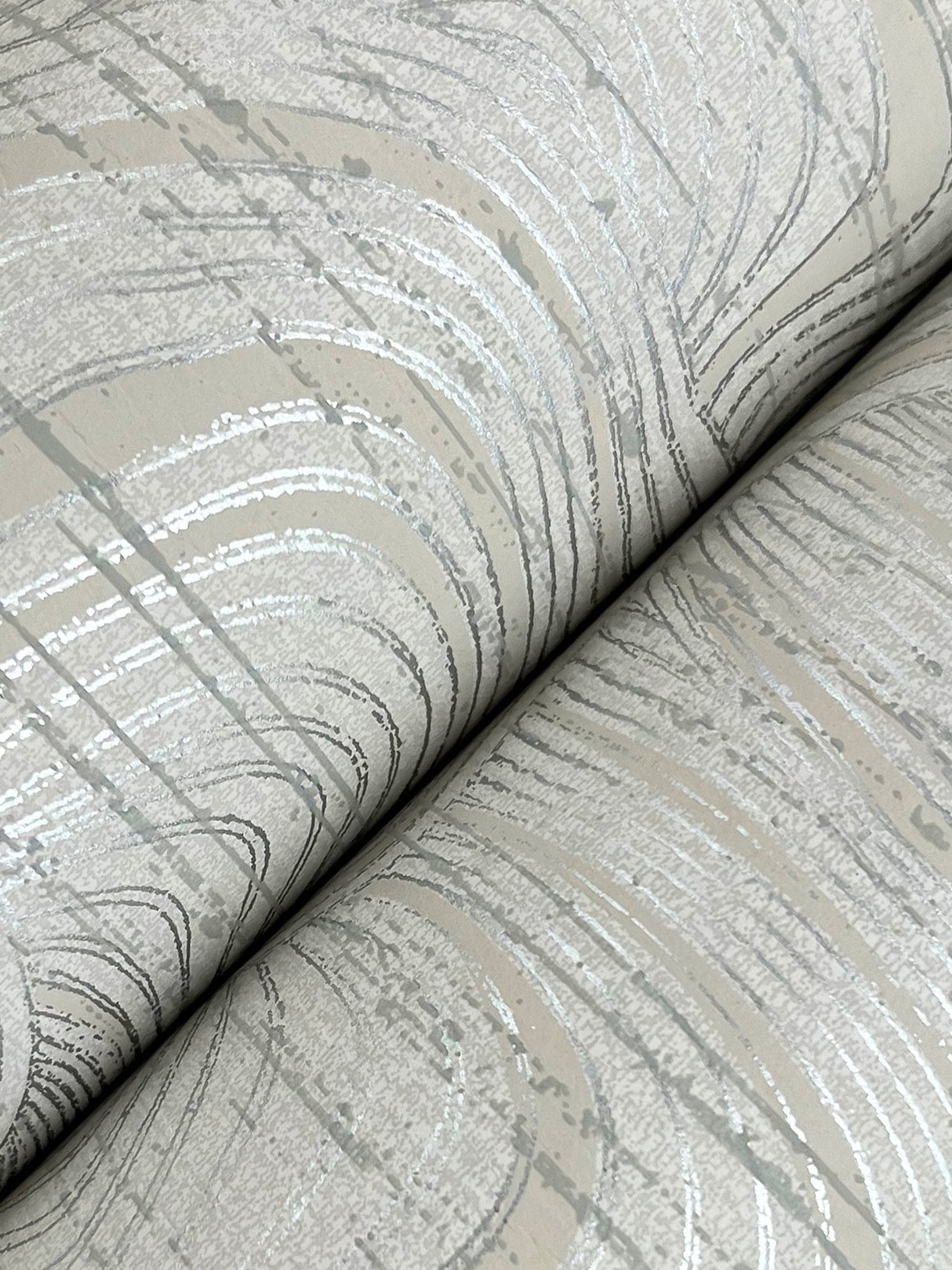 Geodes Taupe Wallpaper with Metallic Raised-Ink Geode Pattern - York KT2164