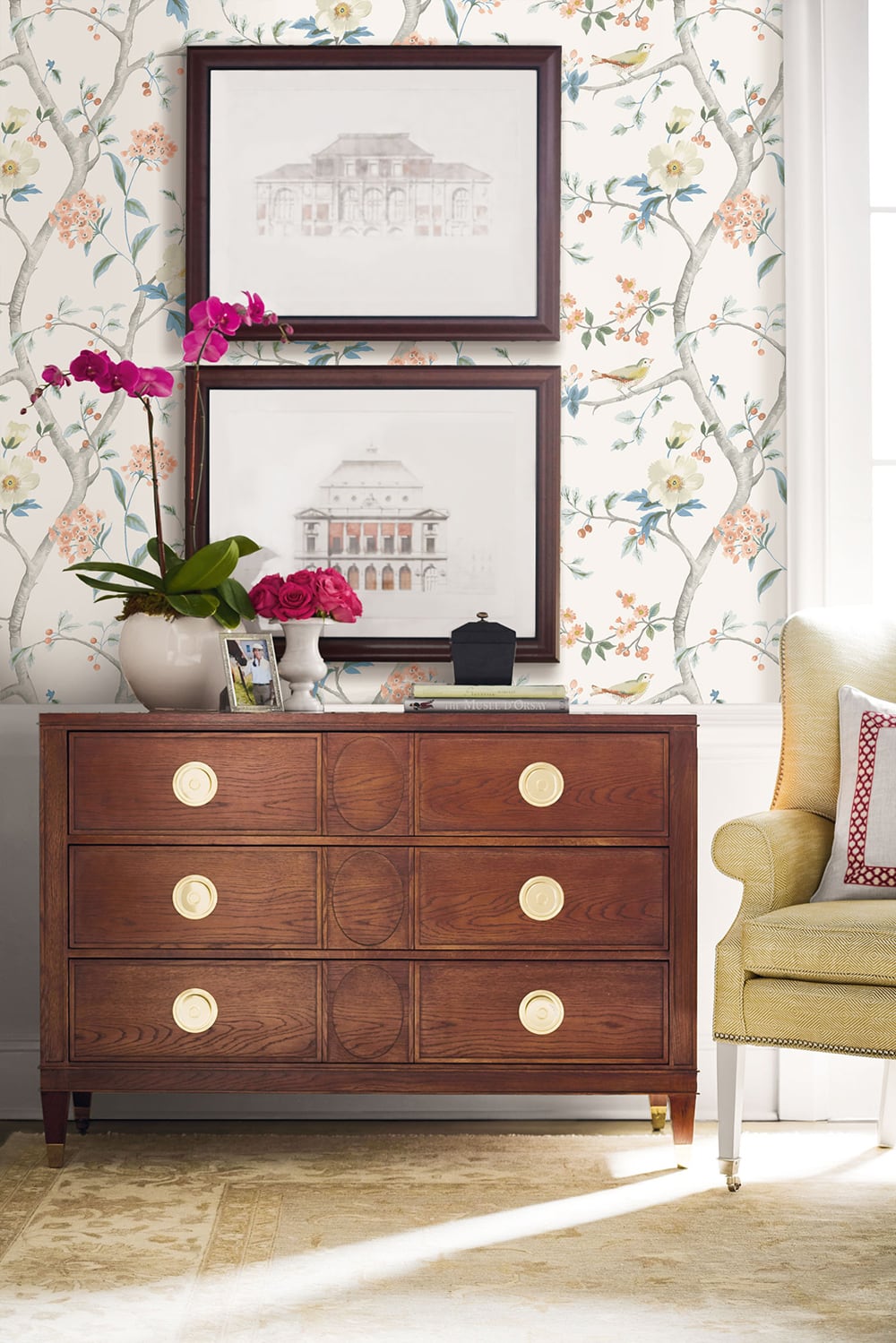 Southport Floral Trail Eggshell, Melon & Carolina Blue by Luxe Retreat Chinoiserie Wallpaper – Lillian August LN11101