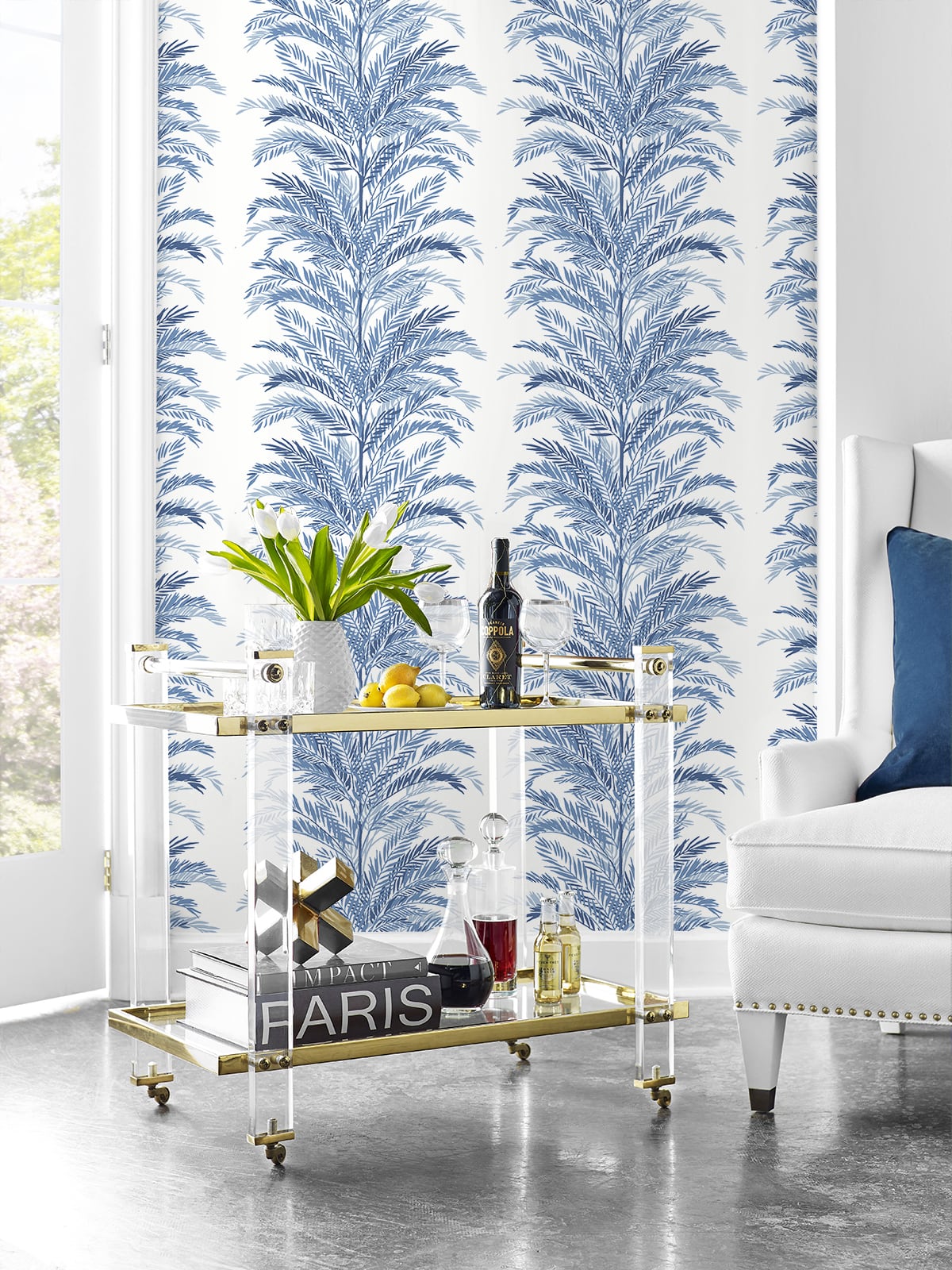 Keana Palm Coastal Blue by Lillian August Peel and Stick Palm Botanical Wallpaper – Lillian August LN30102-Sample