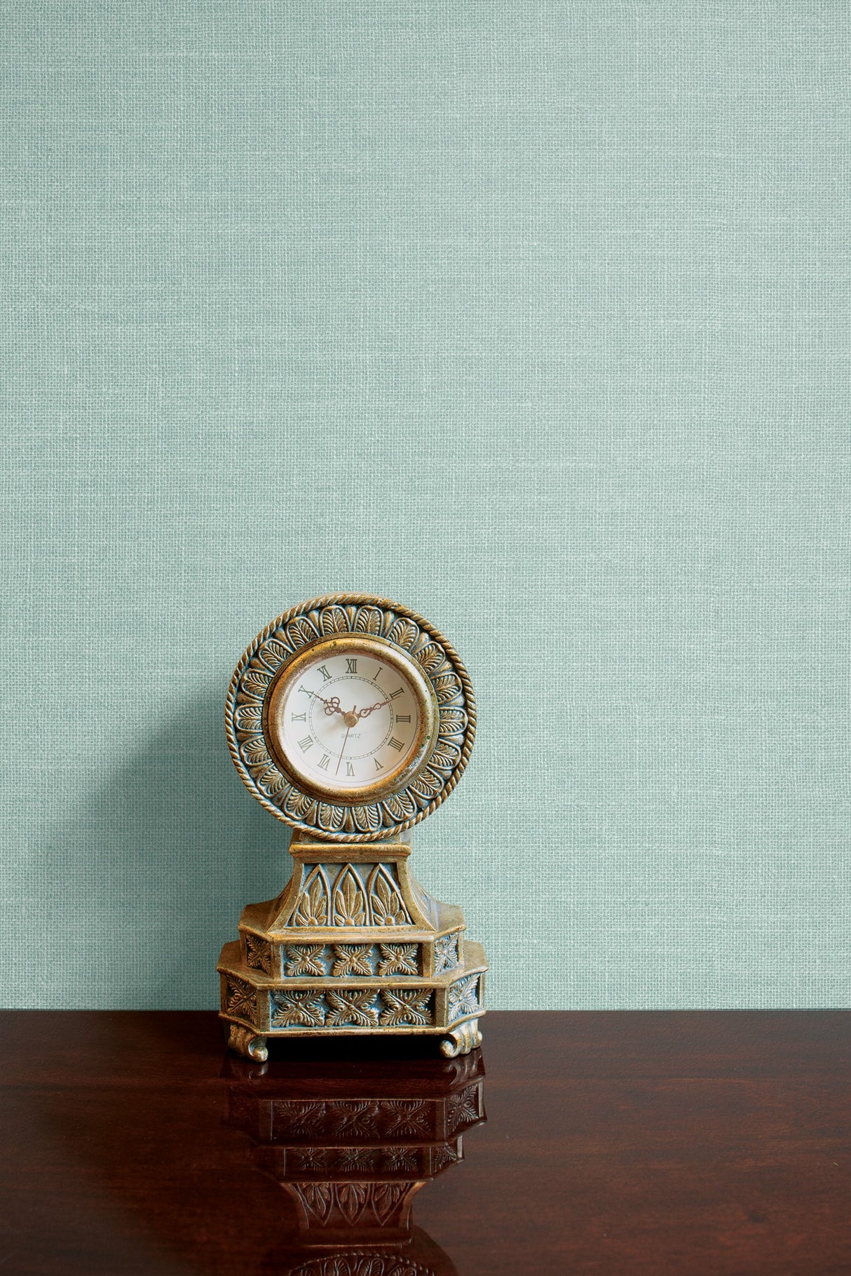 Hopsack Victorian Jade by Living with Art Embossed Vinyl Wallpaper – Seabrook Designs LW51104