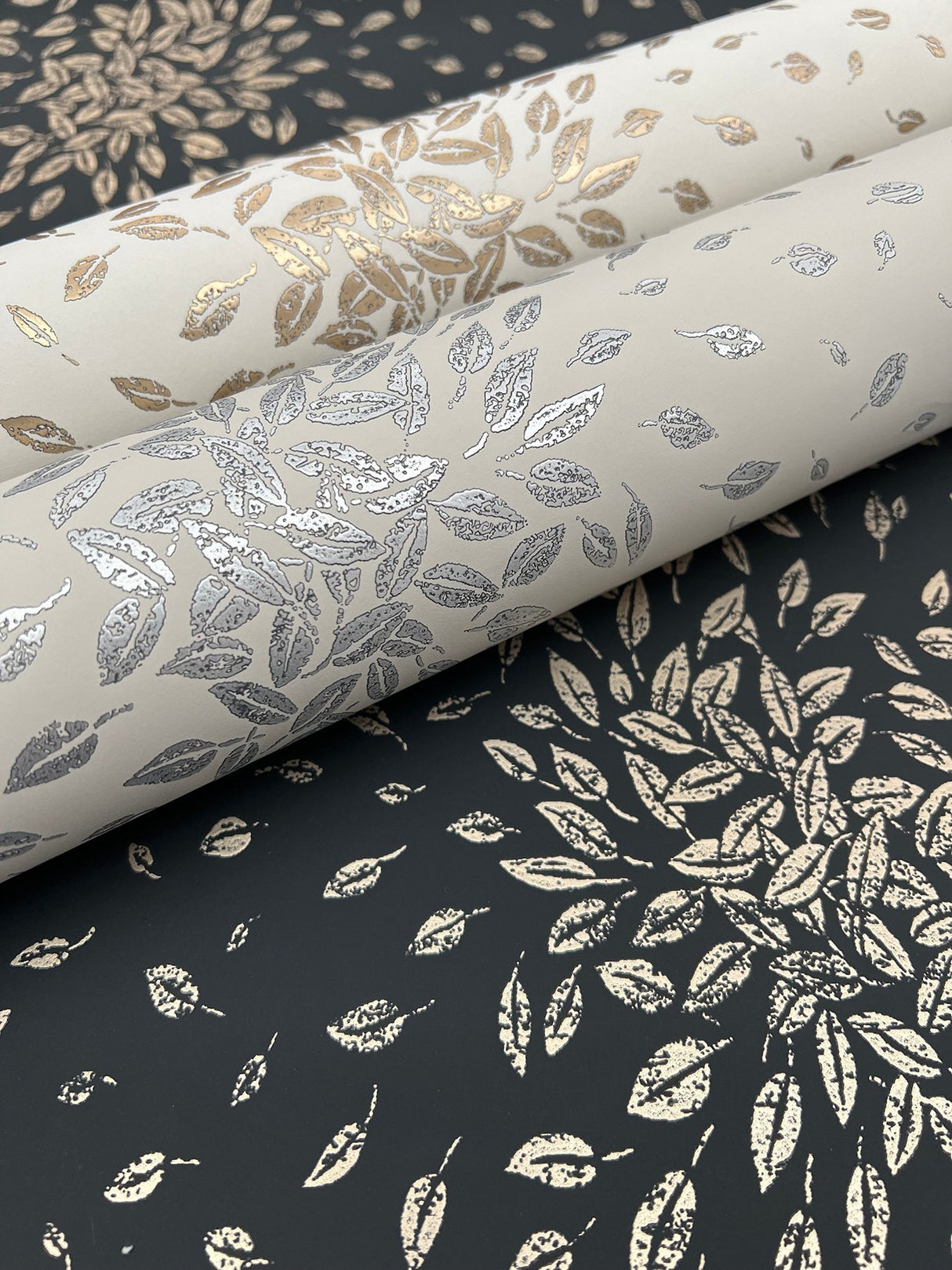 Petite Leaves Cream & Gold Wallpaper with Metallic Botanical Leaf Motif - York MD7103