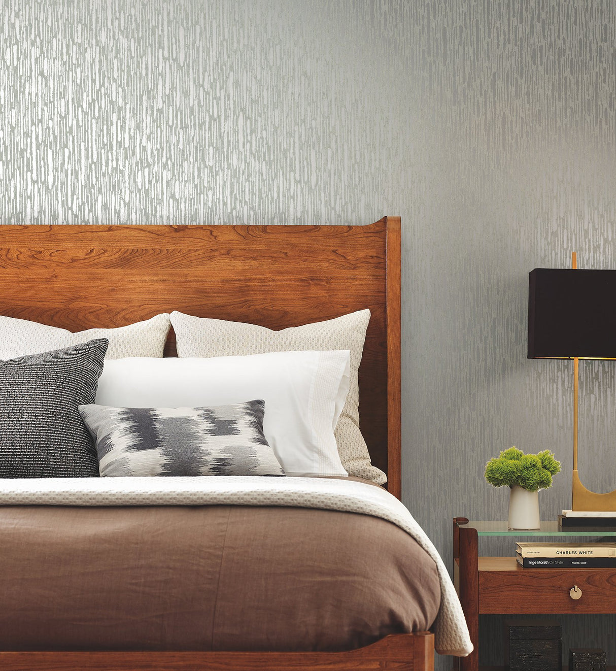 Metallic Cascade Pale Green & Silver Wallpaper with Metallic Textured Vertical Brushstroke Stria - York MD7153