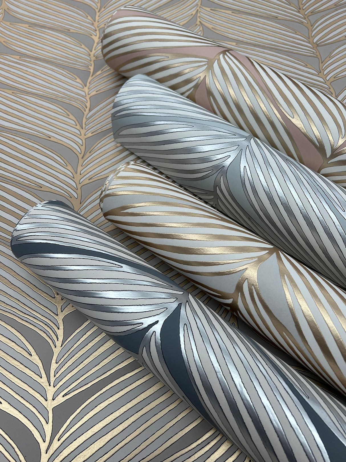 Luminous Leaves Grey & Gold Wallpaper with Metallic Tropical Leaf Motif - York MD7164