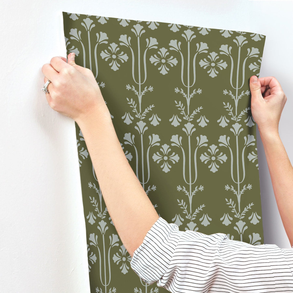 Lydia Moss Wallpaper with Botanical Block-Print Motif - York MF4801