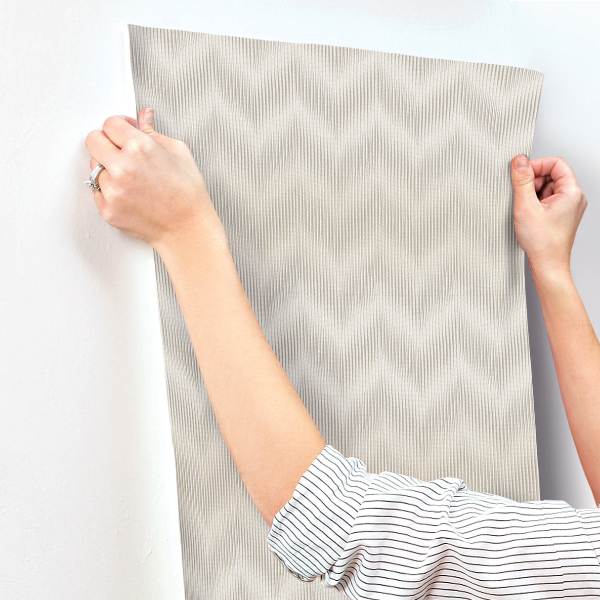 Ande Neutral by Missoni Chevron Wallpaper – York Designer Series MI10510