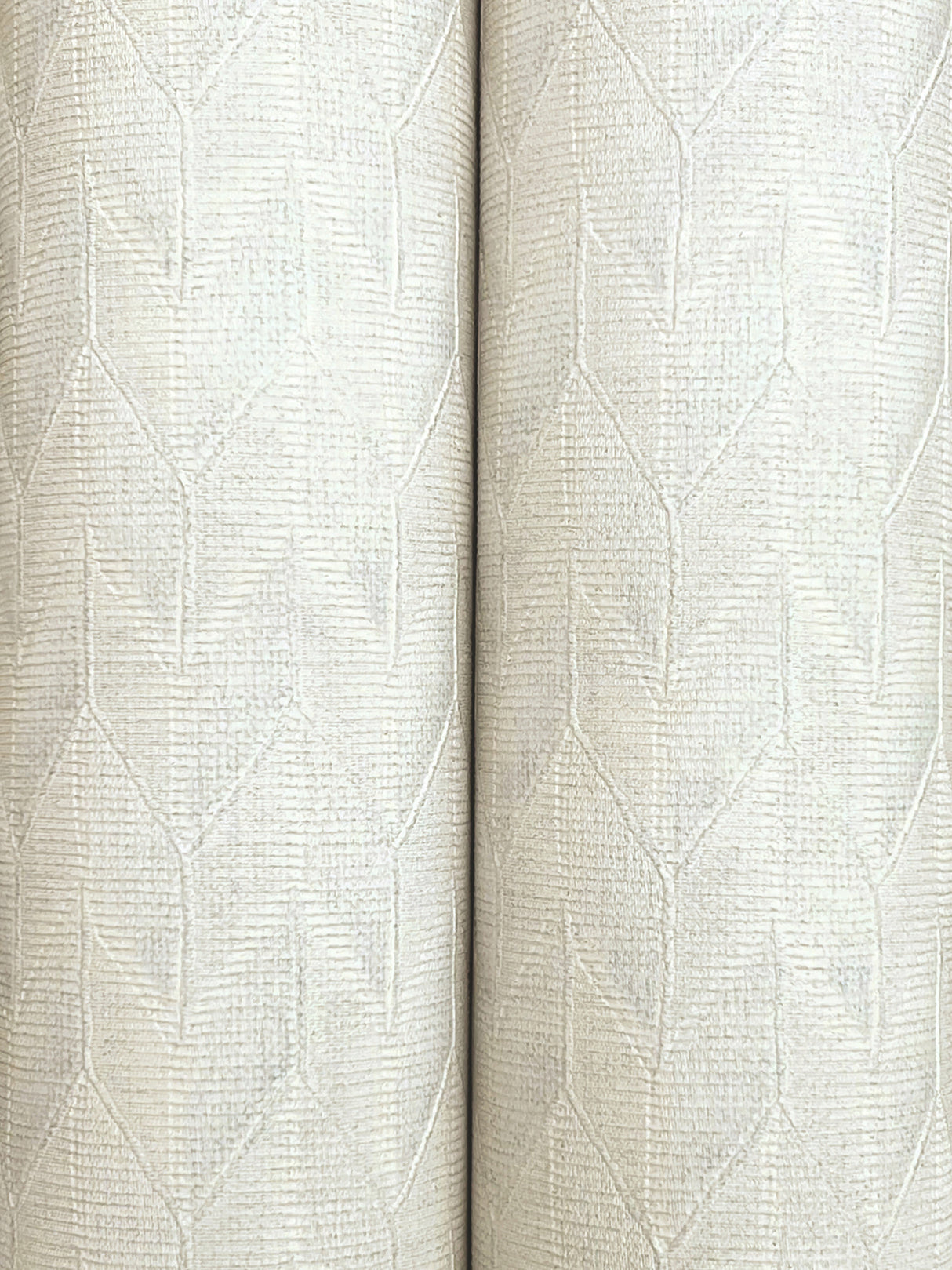 Sestriere Cool White by Missoni Chevron Wallpaper – York Designer Series MI10552