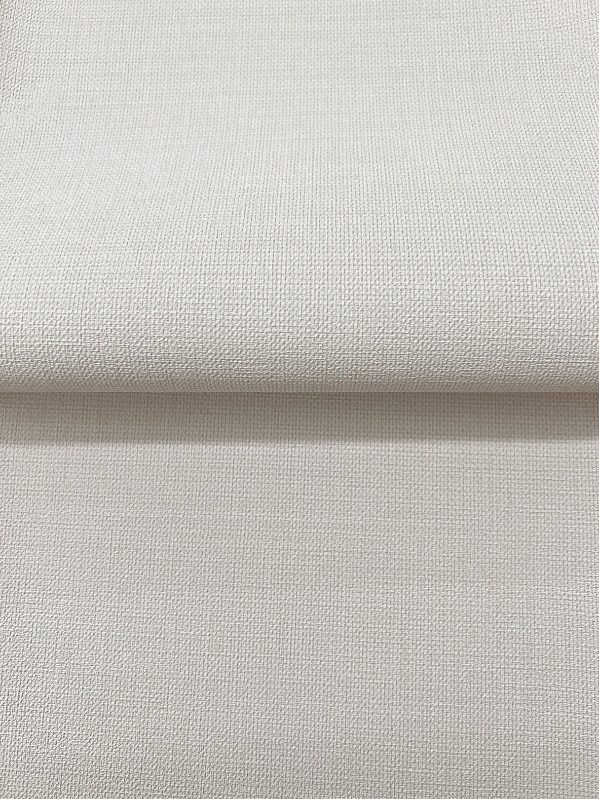 Meadowbrook Cotton by Magnolia Home High Performance Non Woven Backed Vinyl Wallpaper – York Wallcoverings MJ4832