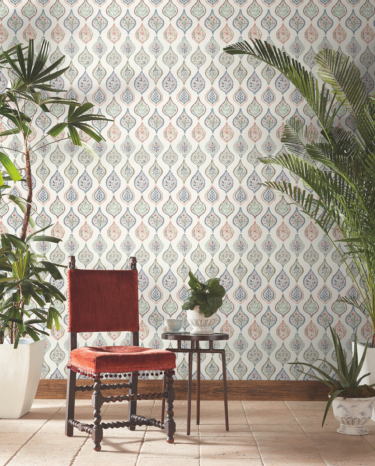 Marketplace Motif Off White & Green Wallpaper with Bohemian Ogee Botanical Pattern - York MN1853