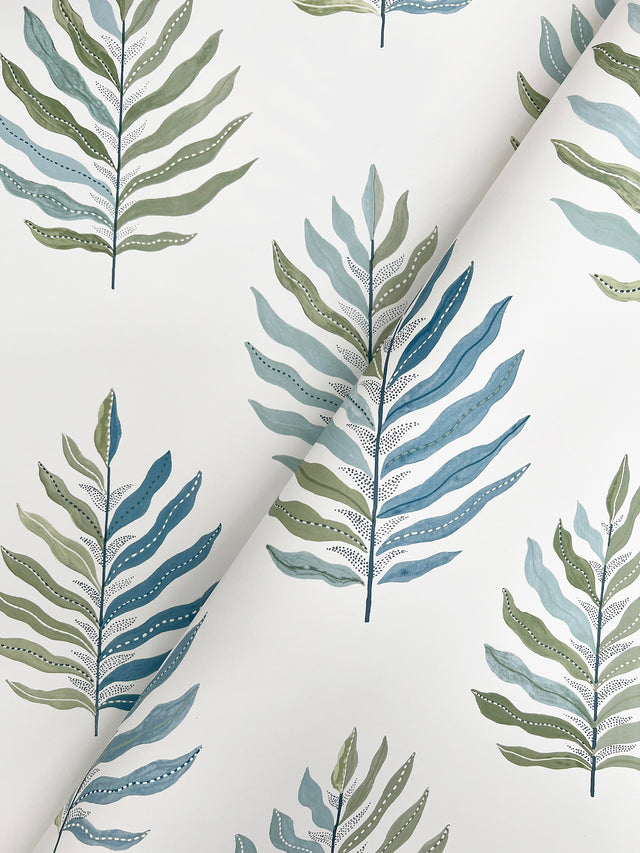 Miramar Lush by York Wallcoverings Botanical Wallpaper – York Wallcoverings MT5602