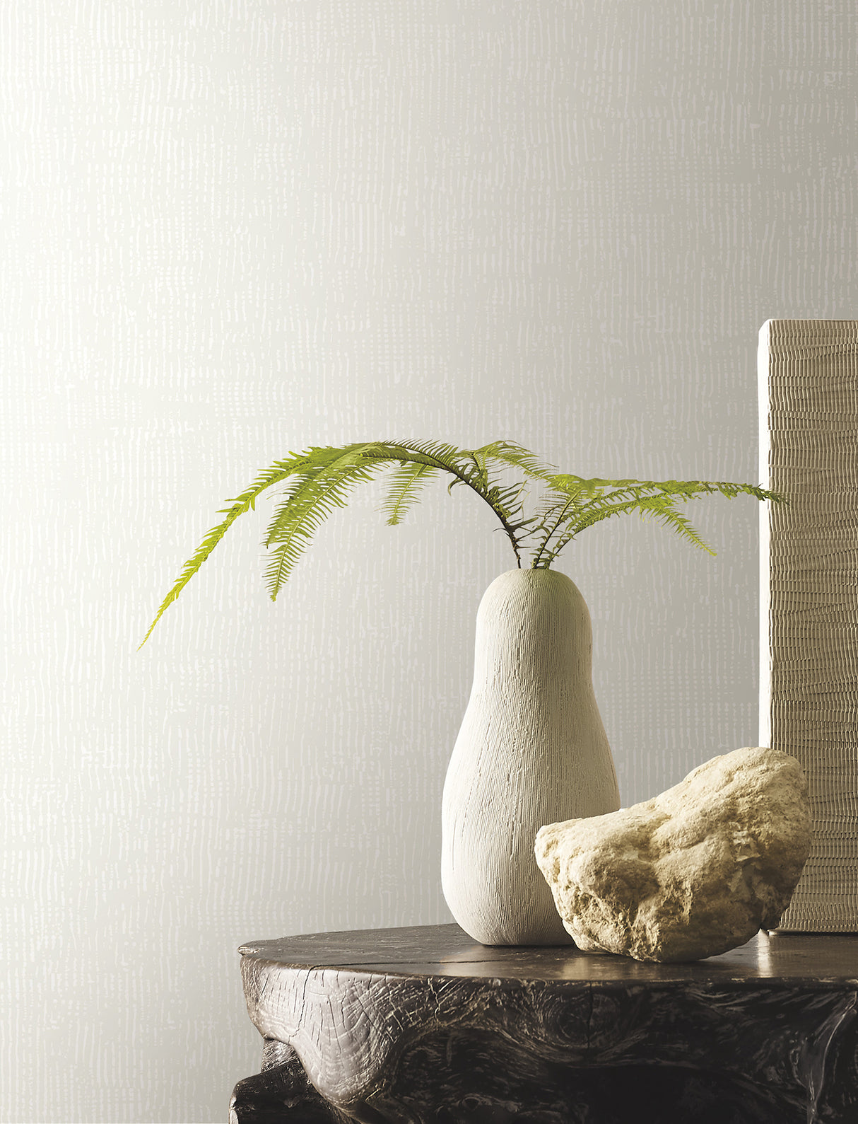 Trabadillo Plaster Egg Shell by York Wallcoverings Textured Small Print Wallpaper – York Wallcoverings MT5662