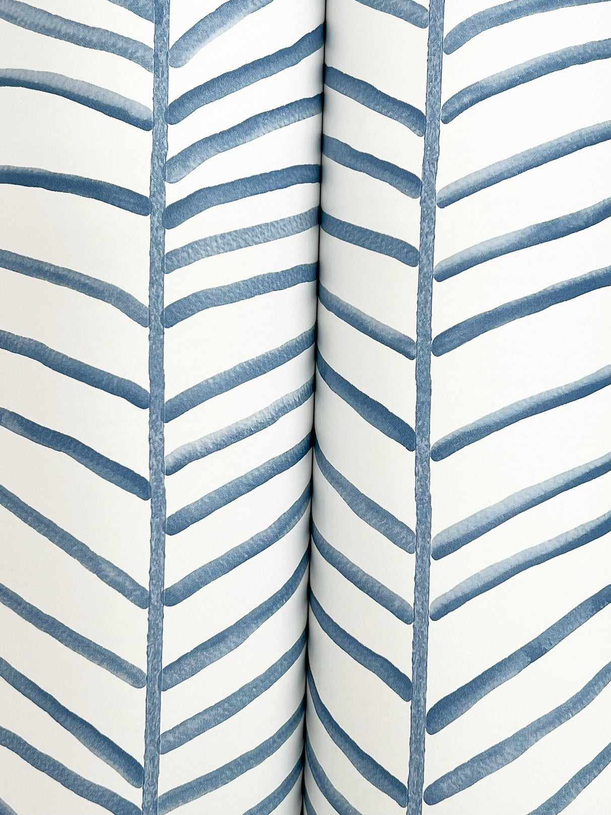 Cascade Palm Chevron Sea by York Wallcoverings Coastal Palm Leaf Chevron Wallpaper – York Wallcoverings MT5672